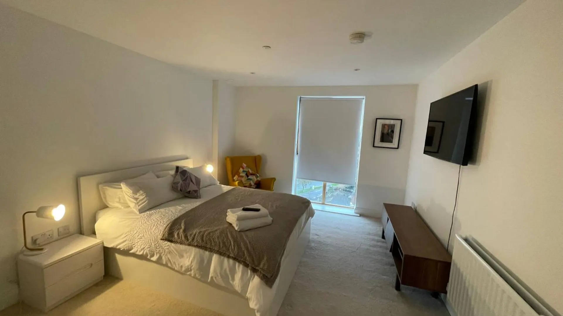 Lovely 2 Bedroom Apartment London 0*,  United Kingdom